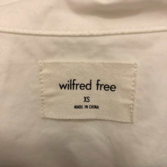 Aritzia Oversized Button Down & Shorts Set - Picture 2 of 3